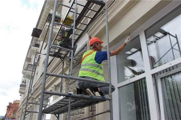 Фасадные работы: содержание и ремонт в разных климатических условиях