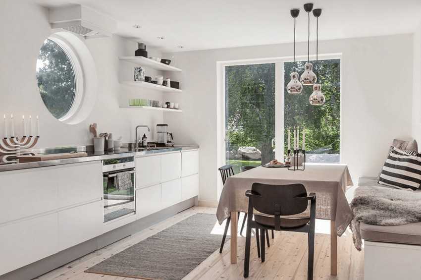 Идеи дизайна кухни в скандинавском стиле: светлые тона и функциональность